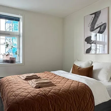 Modern - Walking Distance To Everything Bergen