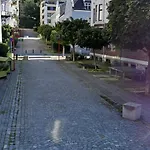Modern - Walking Distance To Everything * Bergen